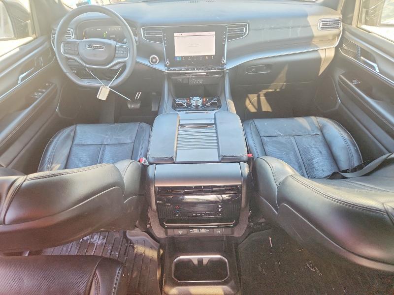 Продажа на аукционе авто 2023 Jeep Wagoneer, vin: 1C4SJVBP9PS574365, номер лота: 52984366