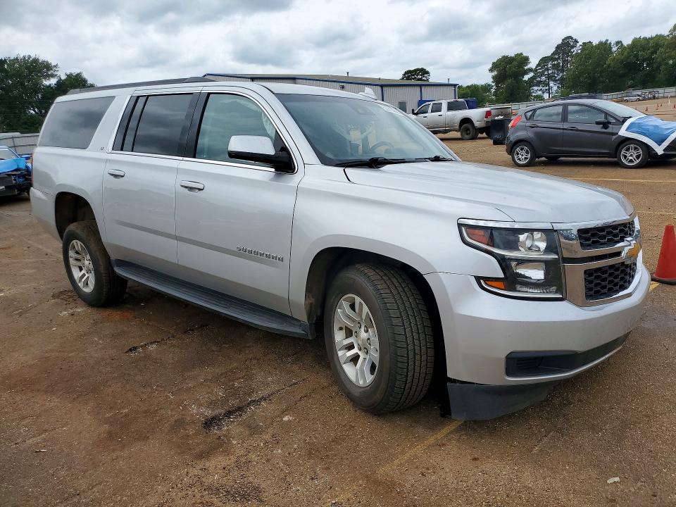 Продаж на аукціоні авто 2018 Chevrolet Suburban, vin: 1GNSCHKC0JR343336, номер лоту: 52210866