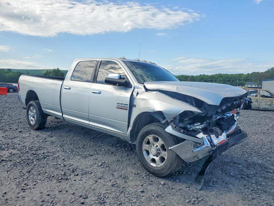 52173606 :رقم المزاد ، 3C6UR5JJ3GG157112 vin ، 2016 Ram 2500 مزاد بيع