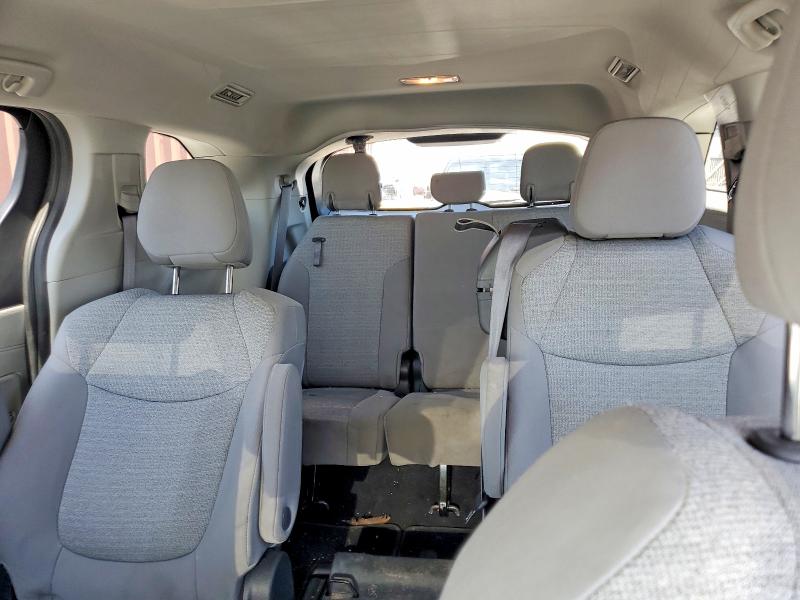 Продажа на аукционе авто 2022 Toyota Sienna, vin: 5TDKRKEC3NS116326, номер лота: 53562386