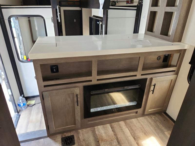 Продажа на аукционе авто 2025 Cherokee By Forest R Trailers, vin: 5ZT3CK5B5S0719059, номер лота: 51813396