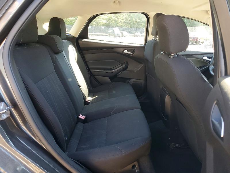 55085116 :رقم المزاد ، 1FADP3K26FL222777 vin ، 2015 Ford Focus مزاد بيع