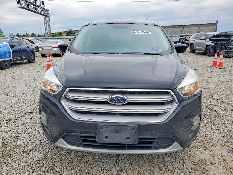 52485846 :رقم المزاد ، 1FMCU9G93KUB66594 vin ، 2019 Ford Escape مزاد بيع