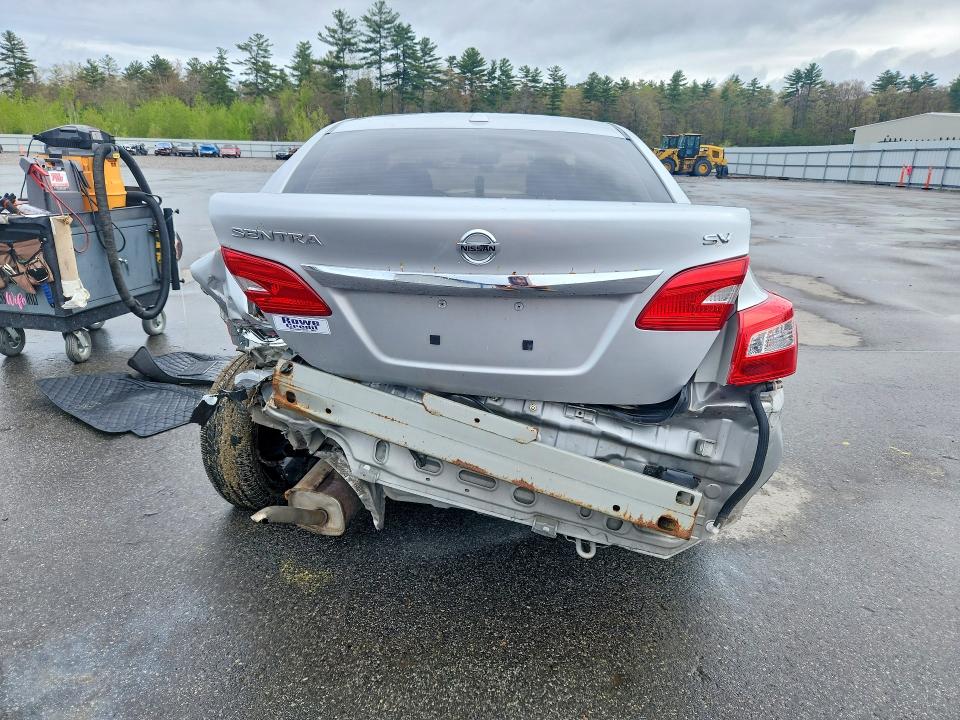 53695476 :رقم المزاد ، 3N1AB7AP6KY238594 vin ، 2019 Nissan Sentra مزاد بيع