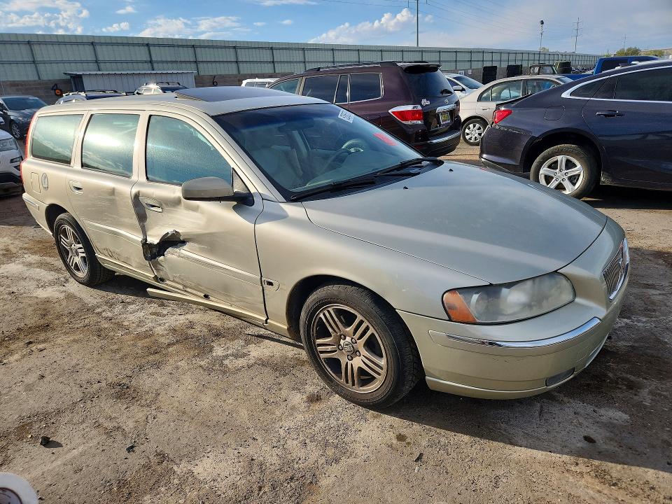 52865756 :رقم المزاد ، YV1SW592061536422 vin ، 2006 Volvo V70 مزاد بيع