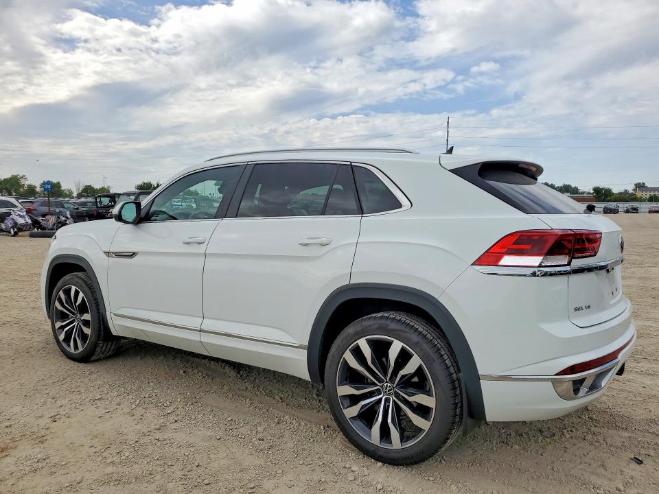 Продаж на аукціоні авто 2021 Volkswagen Atlas Cross Sport, vin: 1V2SE2CA2MC214677, номер лоту: 51611316