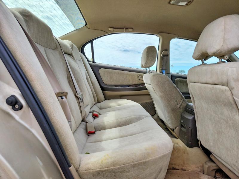 53834306 :رقم المزاد ، JN1CA31D5YT720887 vin ، 2000 Nissan Maxima مزاد بيع