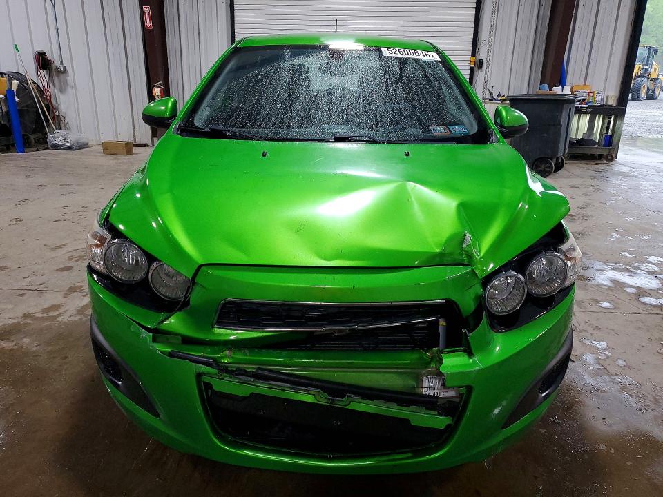 Продажа на аукционе авто 2015 Chevrolet Sonic, vin: 1G1JC6SG8F4202894, номер лота: 52606646