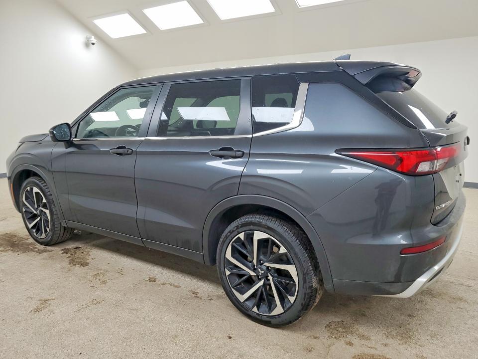 55081976 :رقم المزاد ، JA4J3VA88RZ069941 vin ، 2024 Mitsubishi Outlander مزاد بيع