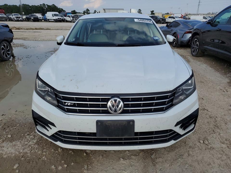 Продажа на аукционе авто 2017 Volkswagen Passat, vin: 1VWDT7A31HC061696, номер лота: 54803726