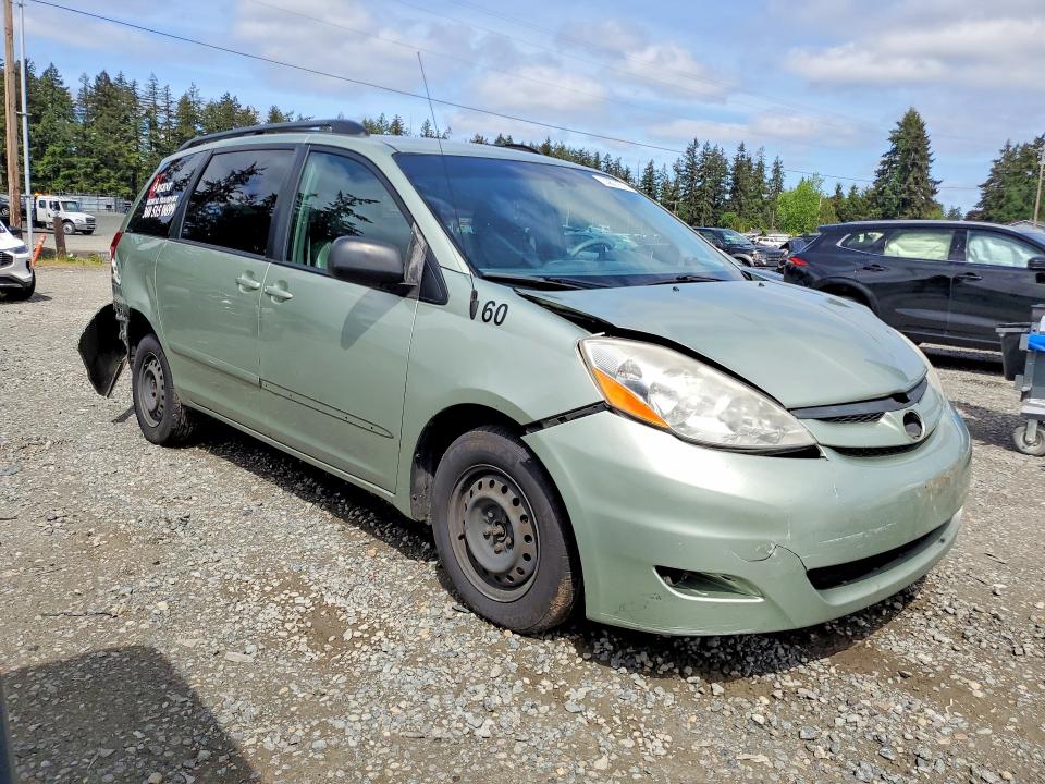 2010 Toyota Sienna მანქანა იყიდება აუქციონზე, vin: 5TDKK4CC3AS321125, აუქციონის ნომერი: 53624576