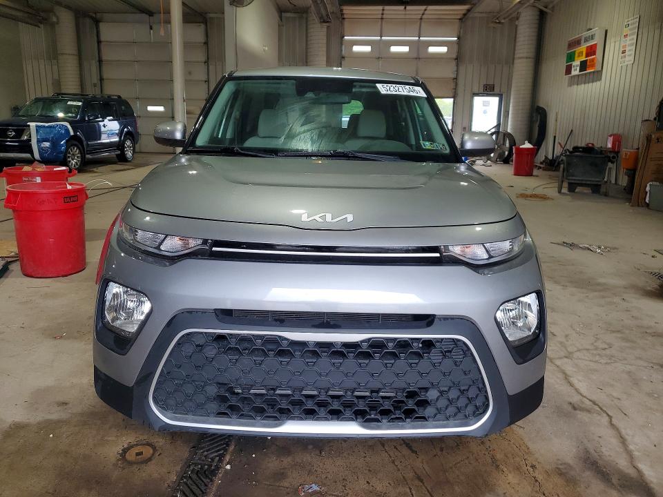 52327546 :رقم المزاد ، KNDJ23AU9N7807178 vin ، 2022 Kia Soul مزاد بيع
