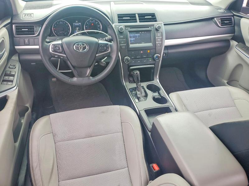 51774746 :رقم المزاد ، 4T1BF1FK0HU719609 vin ، 2017 Toyota Camry مزاد بيع