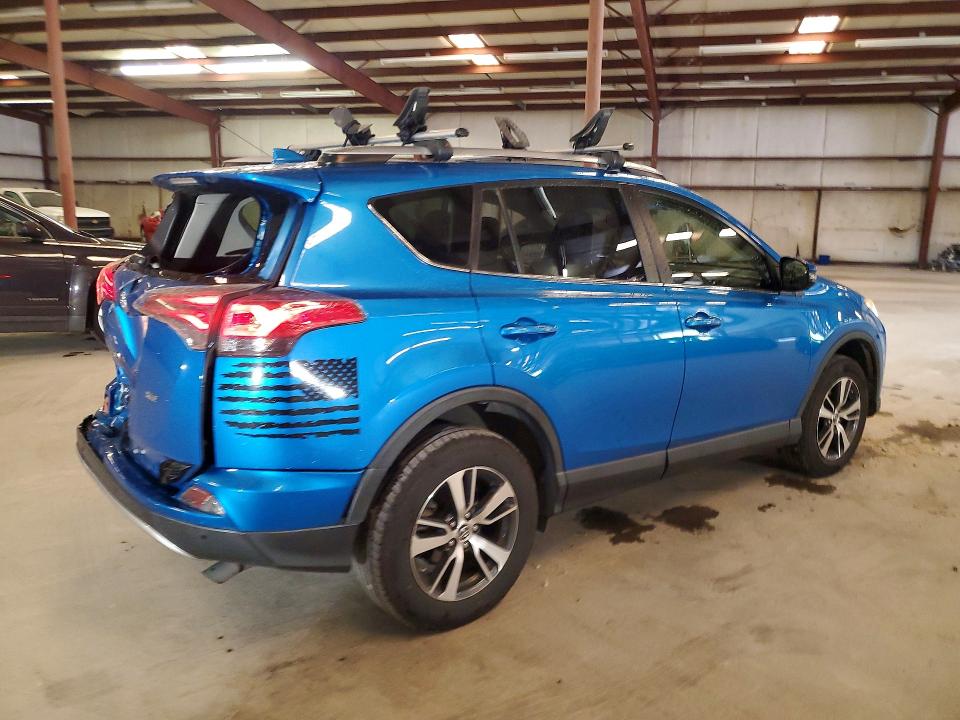 Aukcja sprzedaży 2018 Toyota Rav4, vin: JTMWFREV9JJ750445, numer aukcji: 52694986