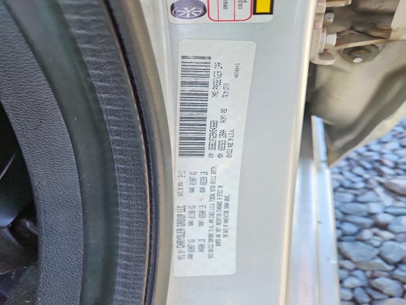 53698496 :رقم المزاد ، 1B3BD1FG2BN543669 vin ، 2011 Dodge Avenger مزاد بيع