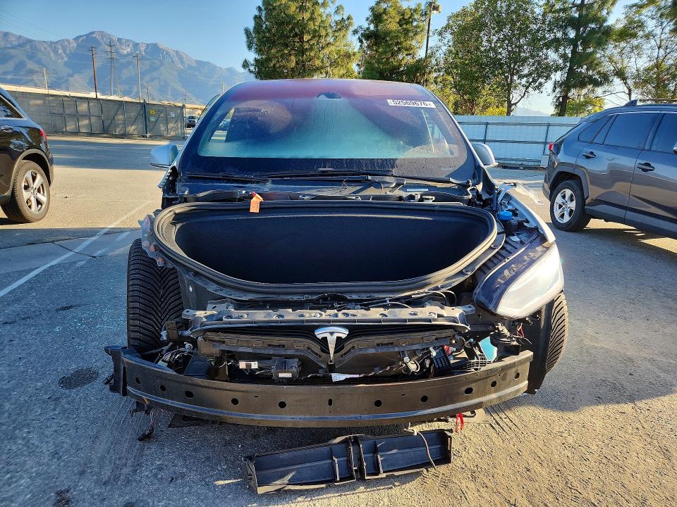 Продаж на аукціоні авто 2016 Tesla Model X, vin: 5YJXCAE24GF019426, номер лоту: 52569676