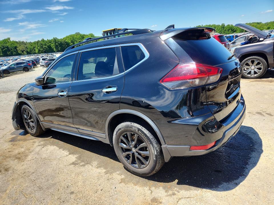 52515666 :رقم المزاد ، 5N1AT2MT0JC815550 vin ، 2018 Nissan Rogue مزاد بيع