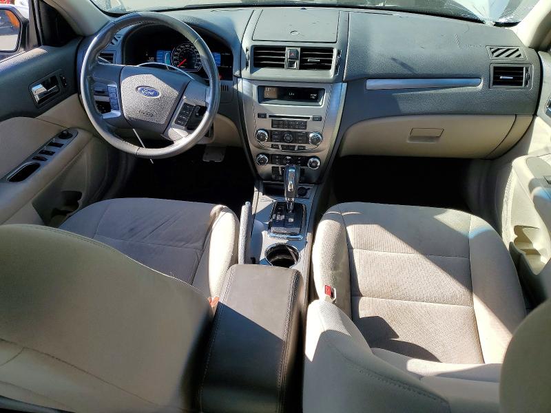 53133136 :رقم المزاد ، 3FADP0L3XCR305163 vin ، 2012 Ford Fusion مزاد بيع