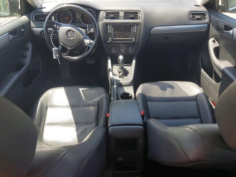 53173826 :رقم المزاد ، 3VWDB7AJ8HM384532 vin ، 2017 Volkswagen Jetta مزاد بيع
