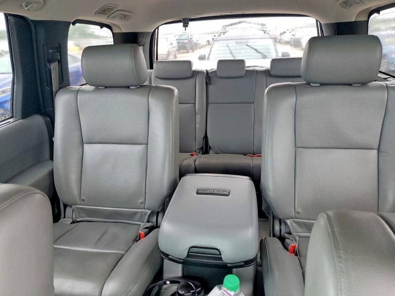 55452676 :رقم المزاد ، 5TDDW5G16BS054690 vin ، 2011 Toyota Sequoia مزاد بيع