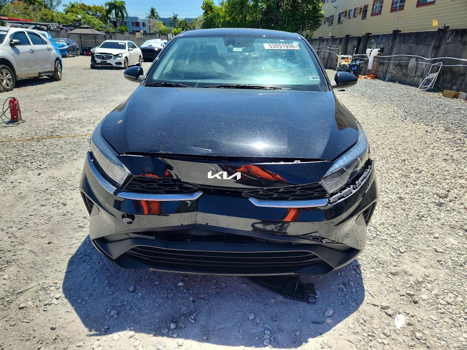 2022 Kia Forte მანქანა იყიდება აუქციონზე, vin: 3KPF24AD1NE481713, აუქციონის ნომერი: 53091996