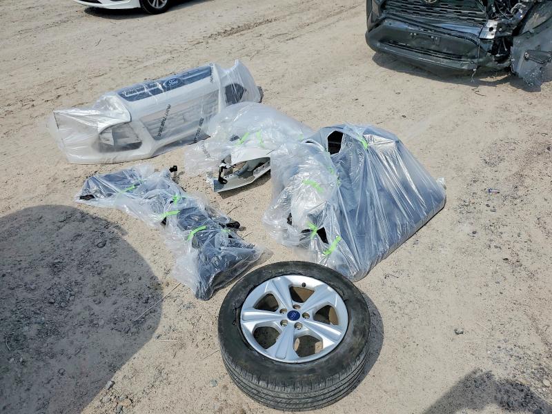 Продажа на аукционе авто 2016 Ford Escape, vin: 1FMCU0GX8GUC57605, номер лота: 54951966