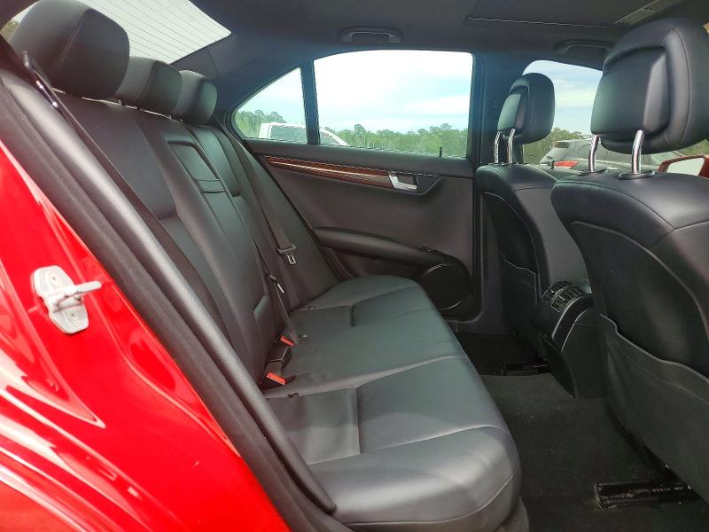 Продаж на аукціоні авто 2010 Mercedes-benz C, vin: WDDGF8BB0AR129532, номер лоту: 52988816