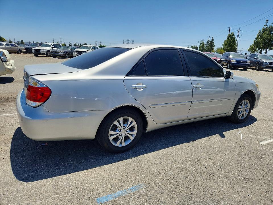 2006 Toyota Camry მანქანა იყიდება აუქციონზე, vin: 4T1BF30K06U628342, აუქციონის ნომერი: 54103106