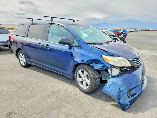 Продаж на аукціоні авто 2012 Toyota Sienna, vin: 5TDZK3DC0CS200563, номер лоту: 55040886
