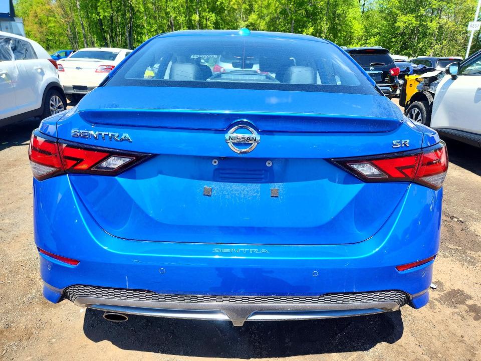 53058456 :رقم المزاد ، 3N1AB8DV5NY313001 vin ، 2022 Nissan Sentra مزاد بيع