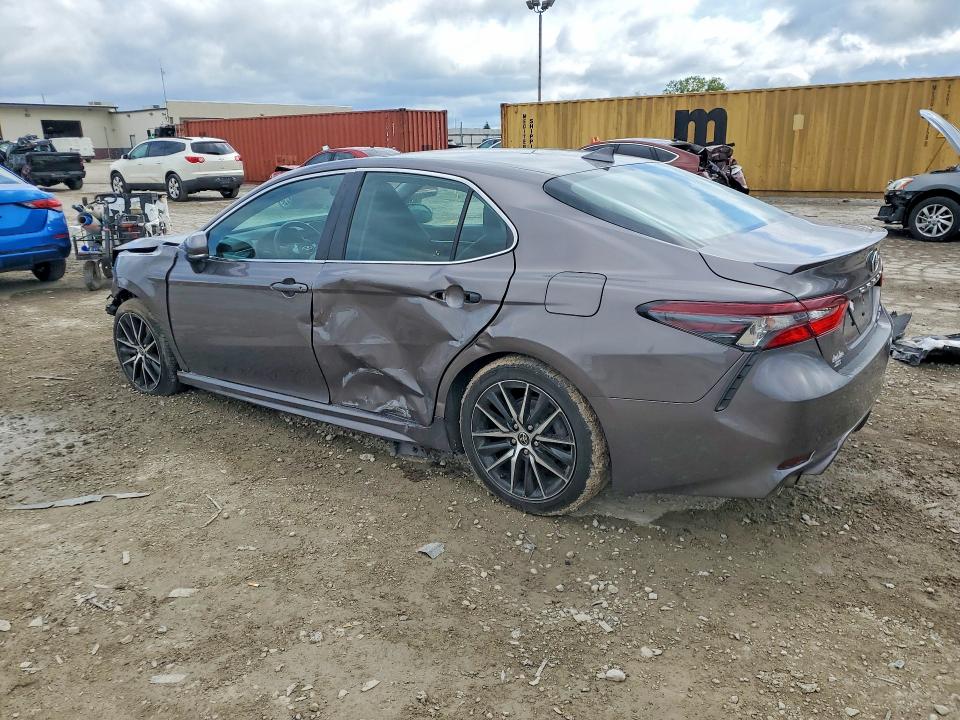 Продажа на аукционе авто 2022 Toyota Camry Hybrid, vin: 4T1S31AK0NU584868, номер лота: 51547236