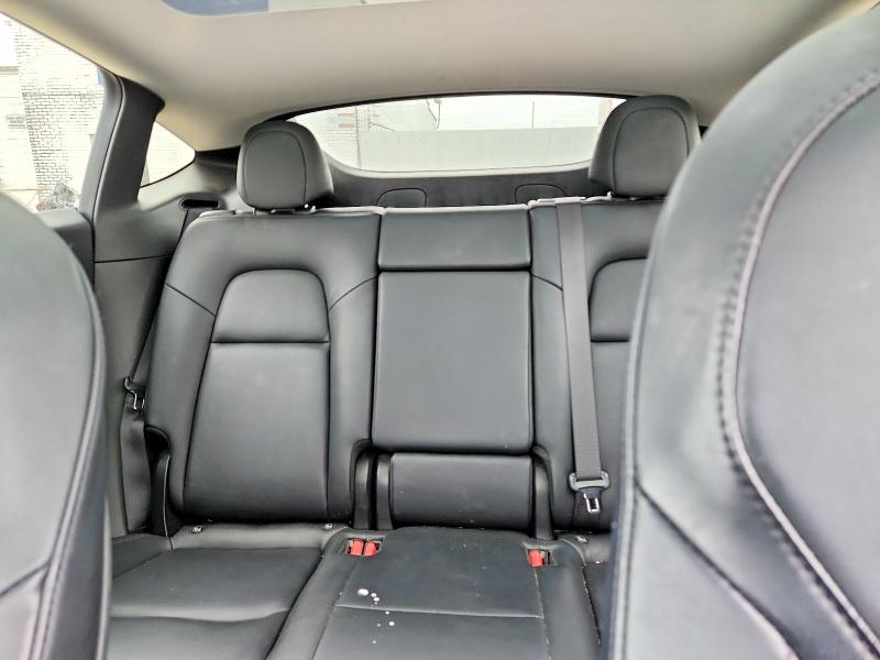 Продажа на аукционе авто 2021 Tesla Model Y, vin: 5YJYGDEE1MF119936, номер лота: 54997036
