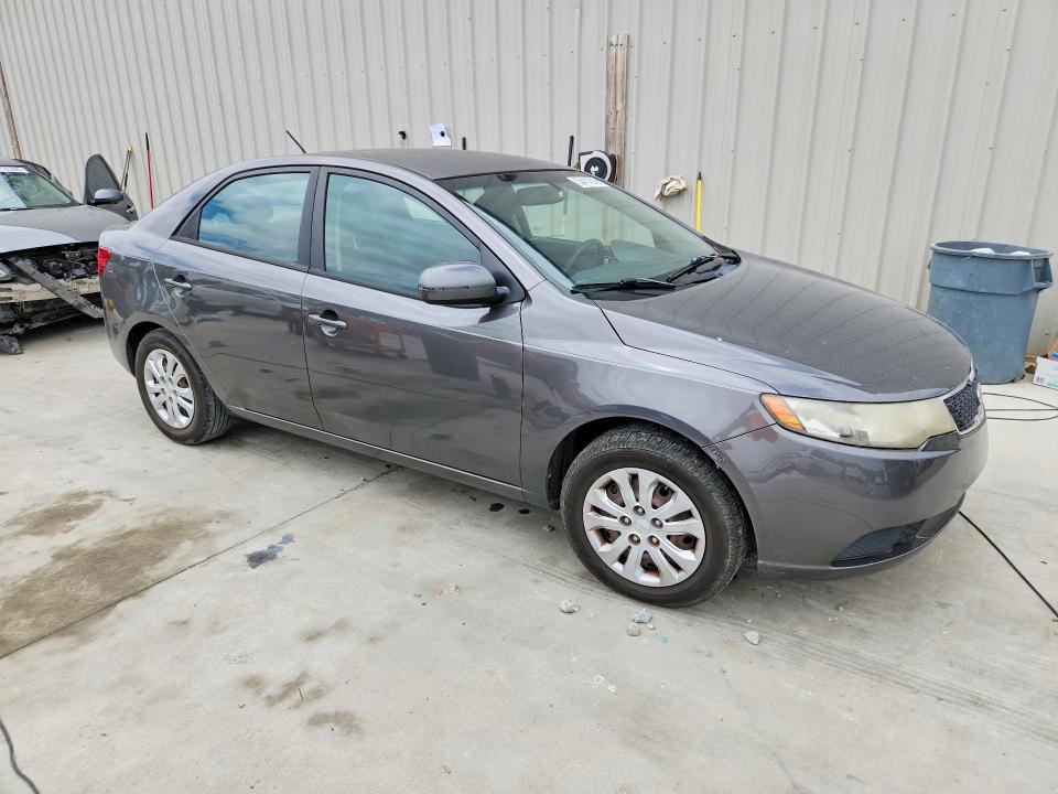 2013 Kia Forte მანქანა იყიდება აუქციონზე, vin: KNAFU4A26D5725257, აუქციონის ნომერი: 53411616