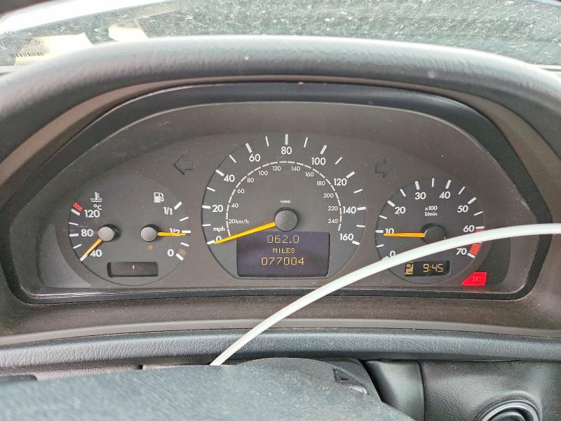 2001 Mercedes-benz Clk მანქანა იყიდება აუქციონზე, vin: WDBLK65G31T091764, აუქციონის ნომერი: 52535906