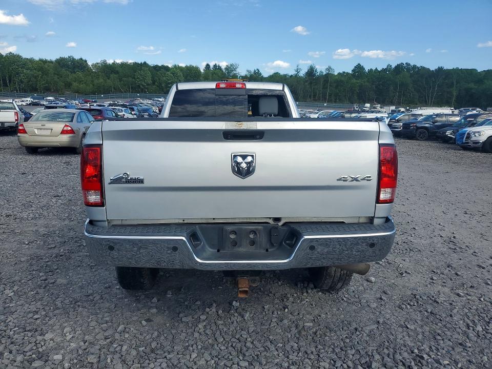 52173606 :رقم المزاد ، 3C6UR5JJ3GG157112 vin ، 2016 Ram 2500 مزاد بيع