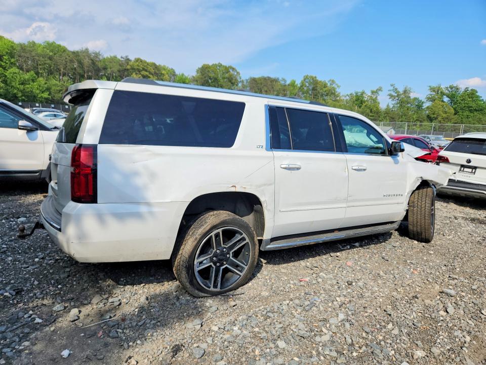 2016 Chevrolet Suburban მანქანა იყიდება აუქციონზე, vin: 1GNSKJKC2GR194219, აუქციონის ნომერი: 54316886