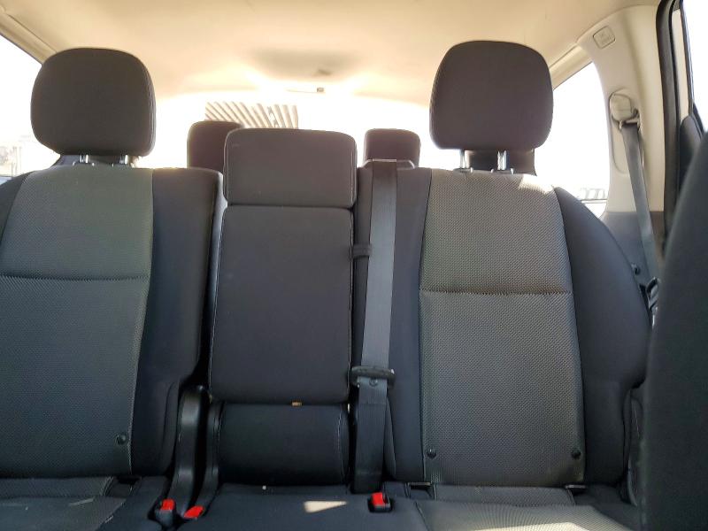 53734666 :رقم المزاد ، 5N1DR2MM5JC640474 vin ، 2018 Nissan Pathfinder مزاد بيع