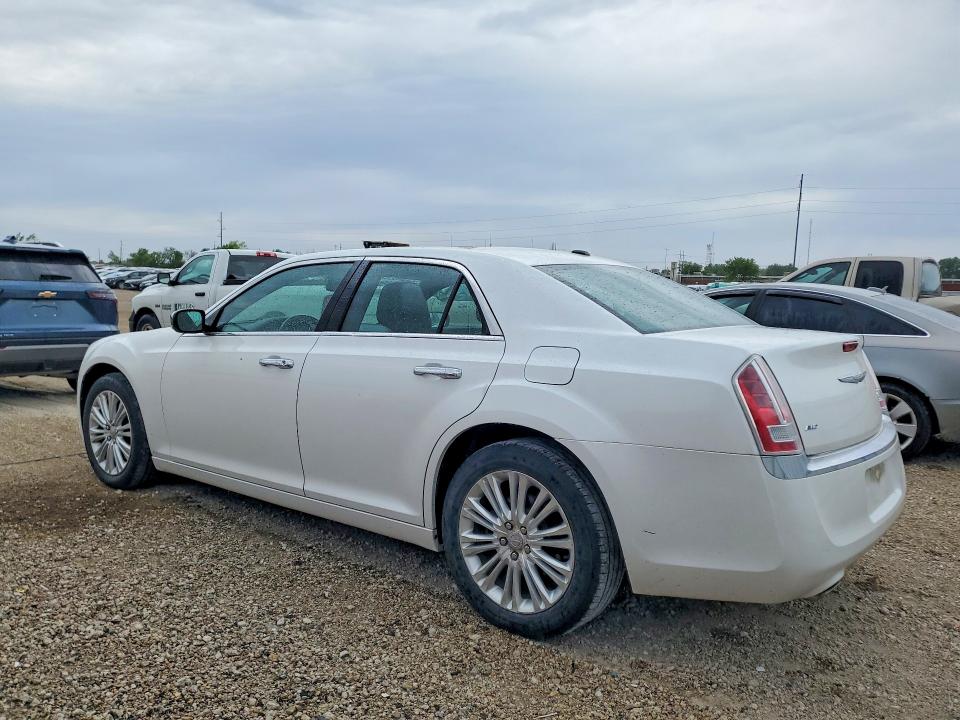 53347026 :رقم المزاد ، 2C3CCAKT2CH147555 vin ، 2012 Chrysler 300c مزاد بيع