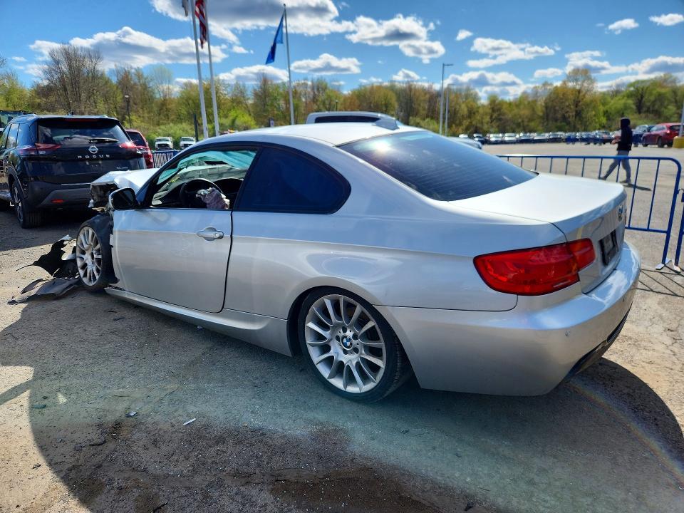 2013 Bmw 328 მანქანა იყიდება აუქციონზე, vin: WBAKE3C54DE444863, აუქციონის ნომერი: 52169866