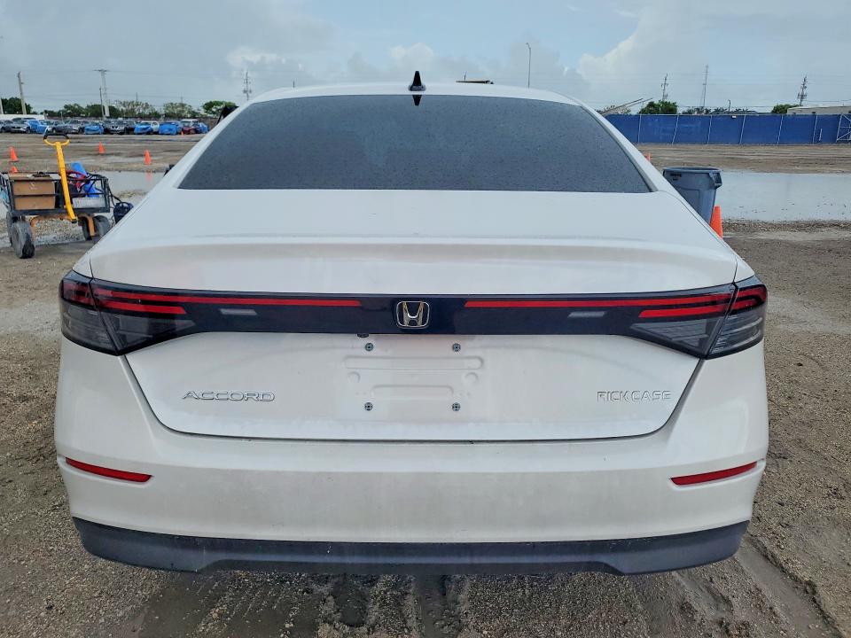 54367176 :رقم المزاد ، 1HGCY1F42SA050967 vin ، 2025 Honda Accord مزاد بيع