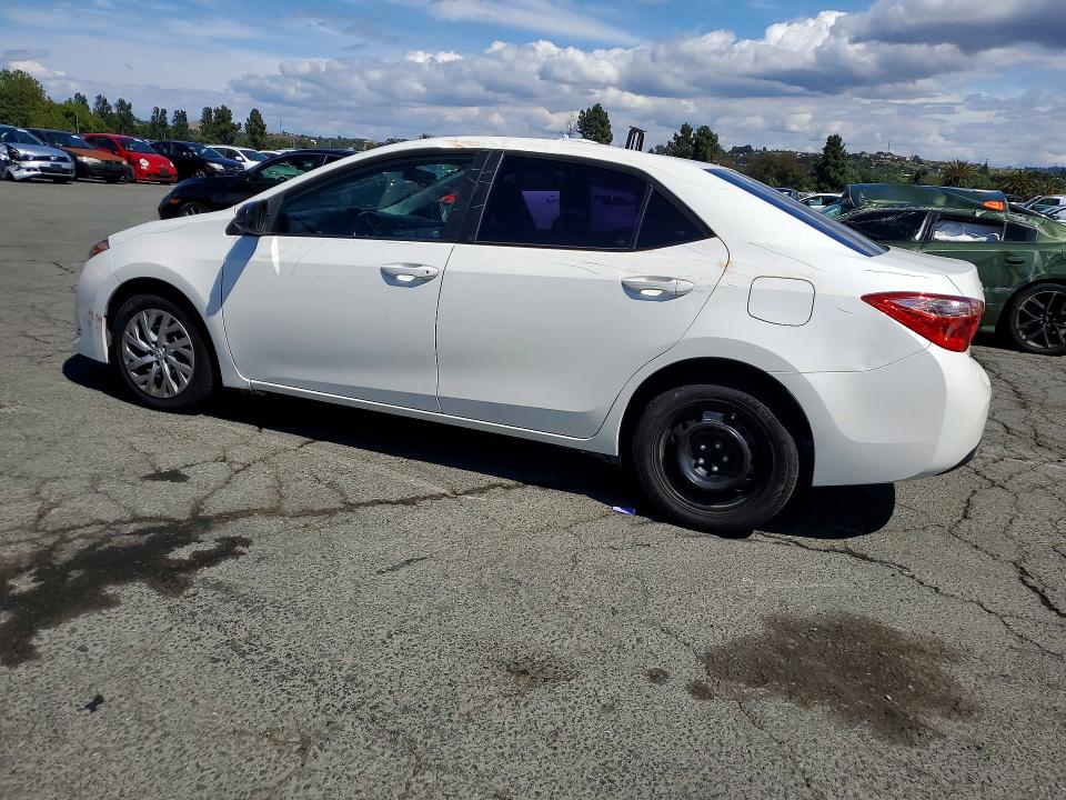 Aukcja sprzedaży 2017 Toyota Corolla, vin: 5YFBURHE3HP690460, numer aukcji: 55050986
