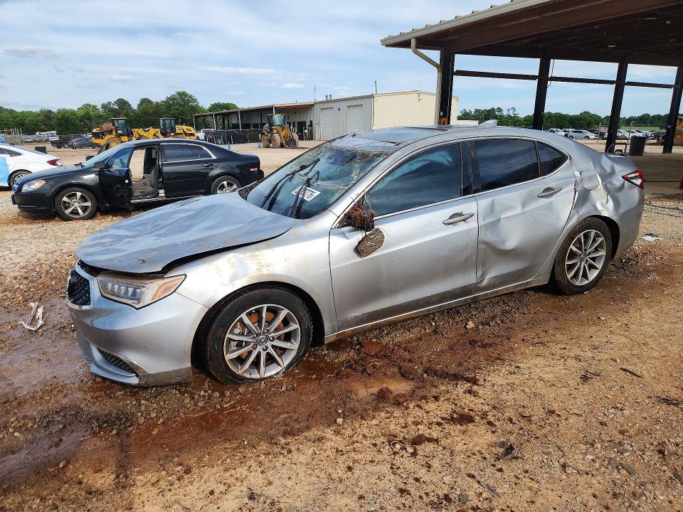 52837776 :رقم المزاد ، 19UUB1F50JA001683 vin ، 2018 Acura Tlx مزاد بيع