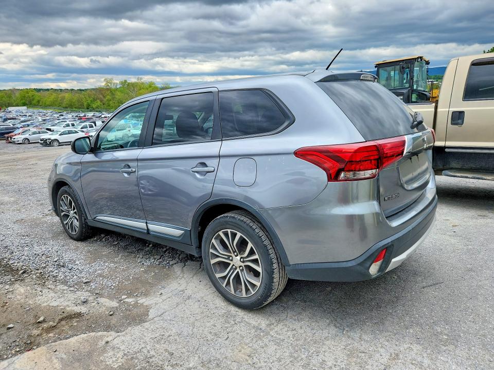 53797206 :رقم المزاد ، JA4AZ3A39GZ017187 vin ، 2016 Mitsubishi Outlander مزاد بيع