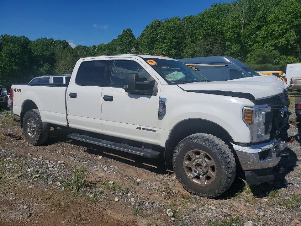 Продаж на аукціоні авто 2018 Ford F350, vin: 1FT8W3BT1JEB25152, номер лоту: 51809436