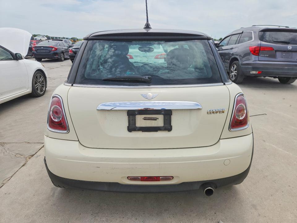 2013 Mini Cooper მანქანა იყიდება აუქციონზე, vin: WMWSU3C58DT687882, აუქციონის ნომერი: 53634366