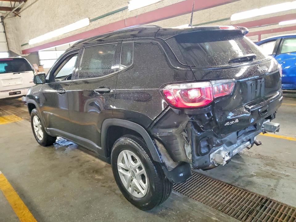 2018 Jeep Compass მანქანა იყიდება აუქციონზე, vin: 3C4NJDAB1JT177624, აუქციონის ნომერი: 53739636
