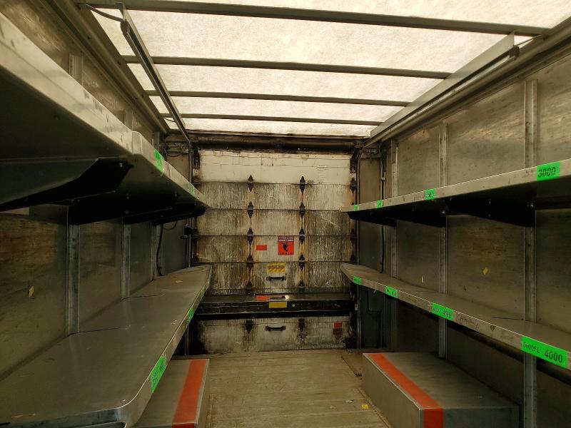 52676406 :رقم المزاد ، 4UZAANBW37CY11473 vin ، 2007 Freightliner Chassis مزاد بيع