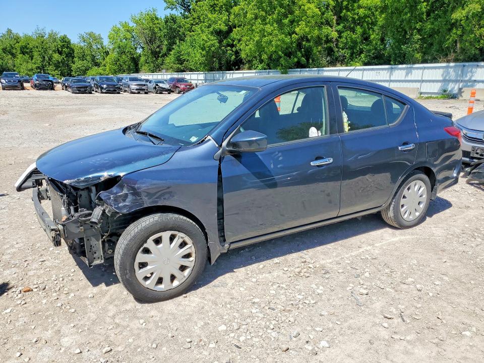 52951366 :رقم المزاد ، 3N1CN7AP3GL910941 vin ، 2016 Nissan Versa مزاد بيع