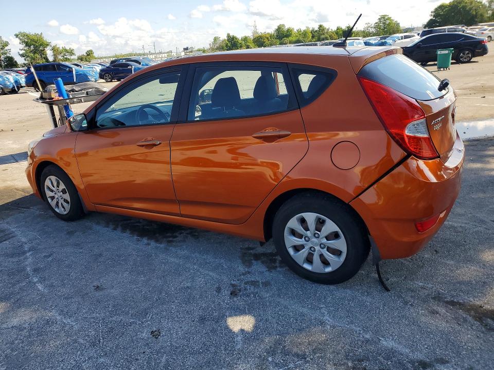 52988256 :رقم المزاد ، KMHCT5AEXFU217676 vin ، 2015 Hyundai Accent مزاد بيع