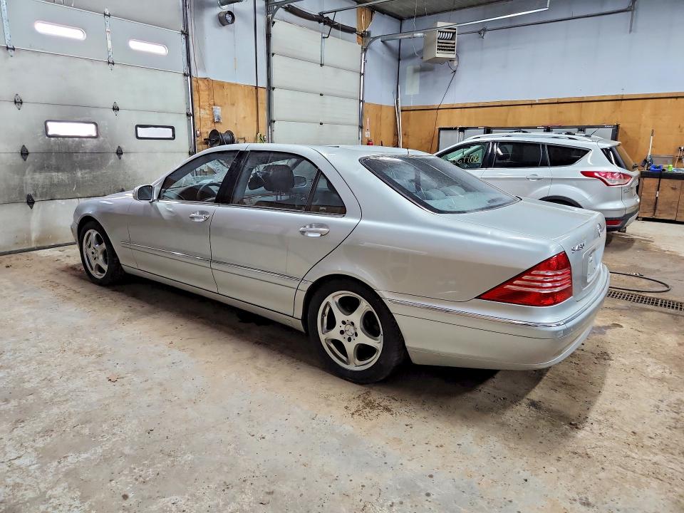 Продажа на аукционе авто 2005 Mercedes-benz S, vin: WDBNG70JX5A451892, номер лота: 51513176